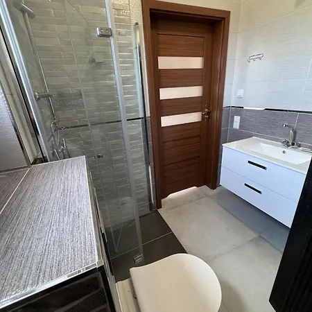 Barka 2 * Wodnica (Pomerania)